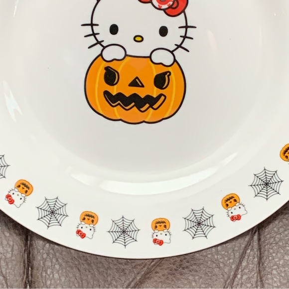 Hello Kitty in Jack O’Lantern Pumpkin 8” Halloween Salad Plate - Spider Webs - Picture 5 of 8